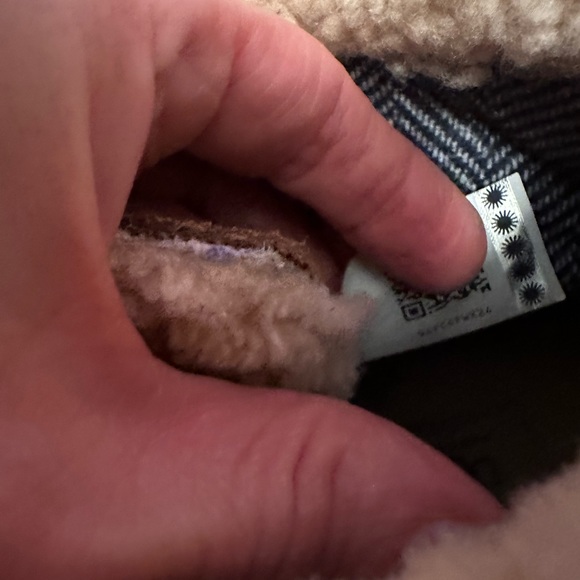 Ugg Australia Zea  leather shearling wedge lace up boots size 7, - Picture 6 of 10